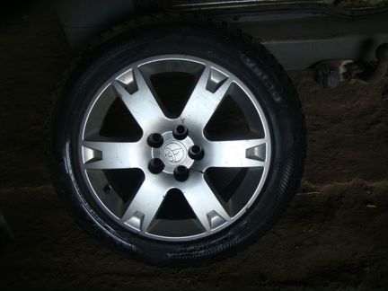 Колеса на Toyota Corolla Зимние R16 Nokian Nordman