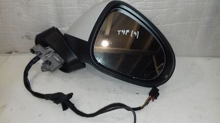 Зеркало правое с камерой белое Туарег 10-17год в
