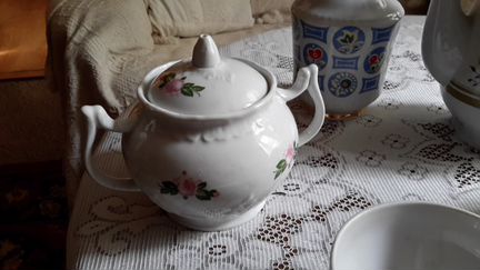 Посуда фарфор СССР кофейник,чашки,молчники,сахарни