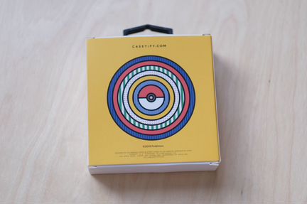 Чехол для airpods casetify Pokemon Pikachu face