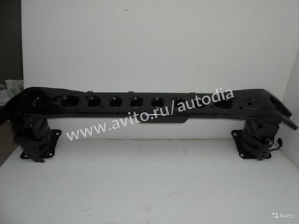 Усилитель переднего бампера Ford Focus 3