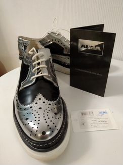 Новые кожанные, серебристые женские туфли Alba