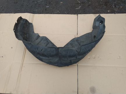 Подкрылок задний левый Рено Сценик 3