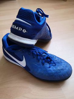 Бутсы футзальные Nike Tiempo Legend
