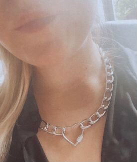 Цепь крупная на шею с карабином сердце