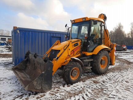 Аренда экскаватора погрузчика в Москве