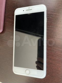 Телефон iPhone 7 plus 128gb silver