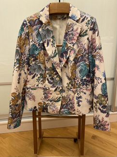 Пиджак женский