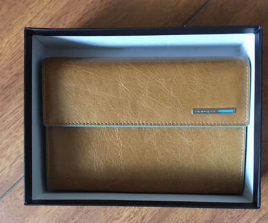 Кошелек женский piquadro. Новый. Италия