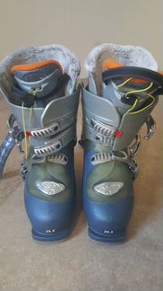 Горнолыжные ботинки женские Salomon