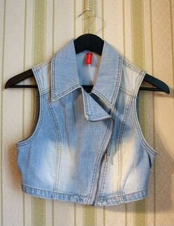 Джинсовая жилетка