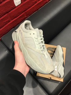 Adidas yeezy boost 700 salt