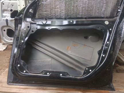 Дверь передняя правая Вольво С 60 2 Volvo S60
