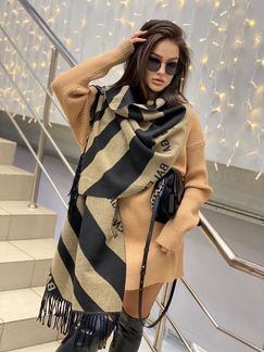 Палантин balenciaga