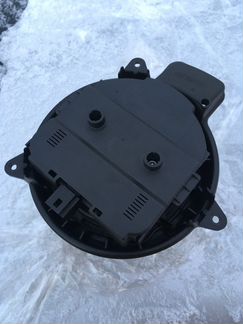 4H1820021B Мотор отопителя оригинал б/у исправный