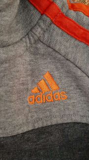 Костюм спортивный Adidas на 3-4 года