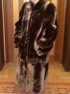 Шуба тёплая новая мутон