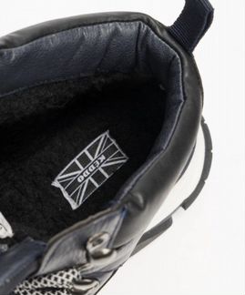 Кроссовки мужские новые