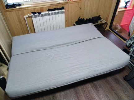 Диван Бединге Икеа с чехлом