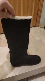 Женские сапожки