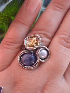 Кольцо с кианитом и жемчугом