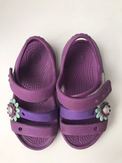 Сандали crocs