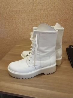 Ботинки белые 41 размер