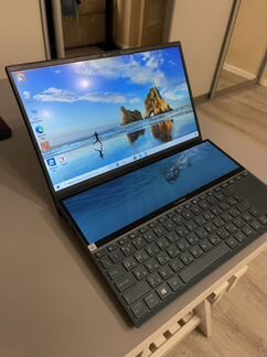 Asus zenbook Duo UX481F