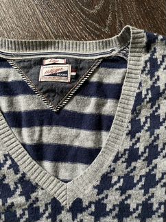 Tommy hilfiger свитер размер L
