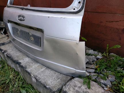 Крышка Ford Focus C-Max багажника дверь