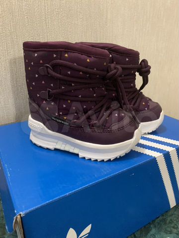 adidas senia boot