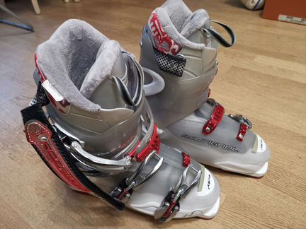 Горнолыжные ботинки Rossignol Xena