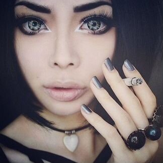 Серые оттеночные линзы для глаз естественные