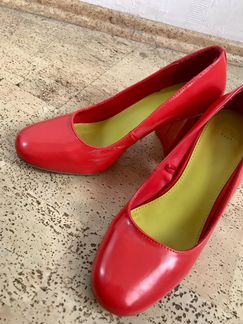 Новые туфли Benetton