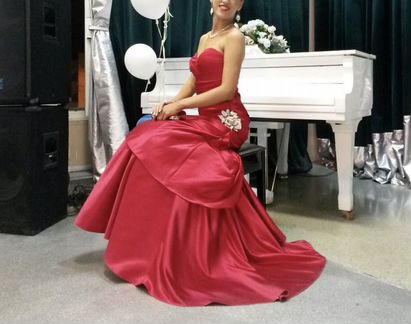 Вечернее платье Jovani