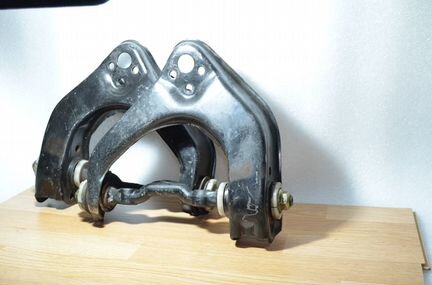 Рычаг верхний(правый) Hundai Porter