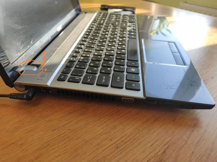 Ноутбук Acer Aspire V3-571G - на замена шлейфа