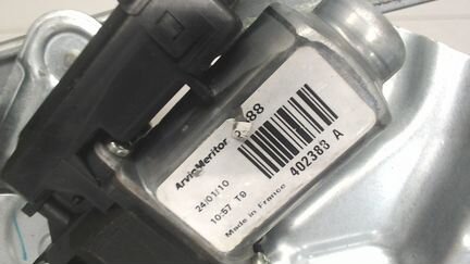 Стеклоподъемник электрический правый передний Hyun