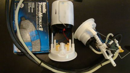 Перед. колодки бмв Е87.90, новые, Bendix