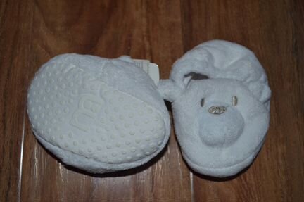 Пинетки и шапочка Mothercare (новые)