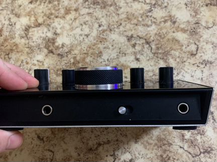Внешняя звуковая карта M-audio M-track 2x2