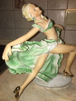 Статуэтка-танцовщица Радость