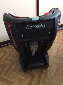 Детское автокресло Maxi-cosi
