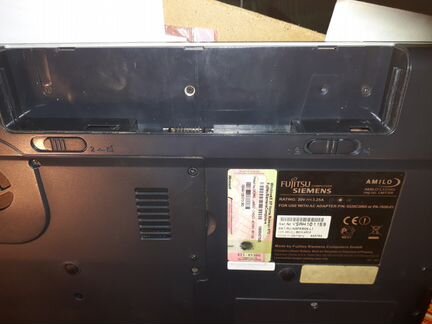 Ноутбук fujitsu siemens, на запчасти