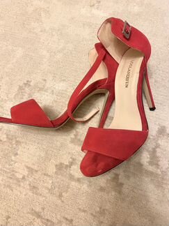 Туфли красные