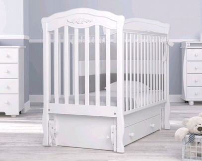 Кроватка + матрац (с маятником Гандылян Шарлотта)