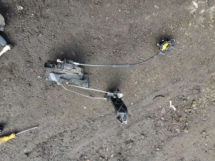 Форд фокус 1 Замок передний левый двери Разборка