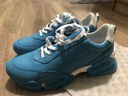 Кроссовки Эконика 38 размер