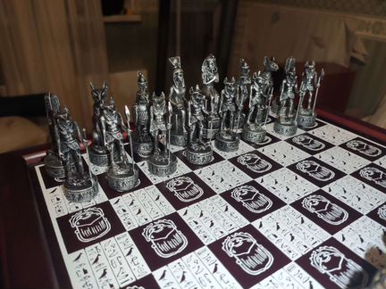 Шахматы The Chessmen