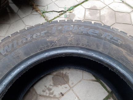 Зимняя резина 215/65 R16 Hankook IPike RS W419 98T